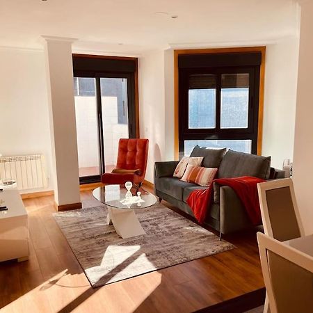 Apartamento Centrico Y De Diseno Con Parking Vigo Exterior photo