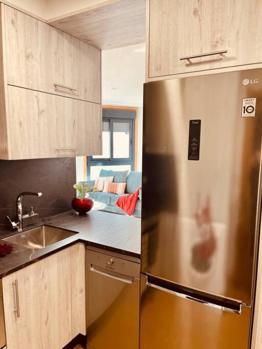 Apartamento Centrico Y De Diseno Con Parking Vigo Exterior photo
