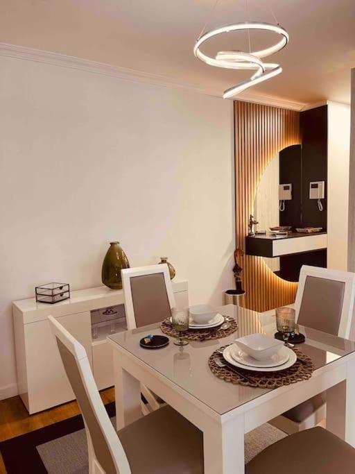 Apartamento Centrico Y De Diseno Con Parking Vigo Exterior photo