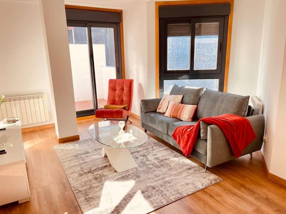 Apartamento Centrico Y De Diseno Con Parking Vigo Exterior photo